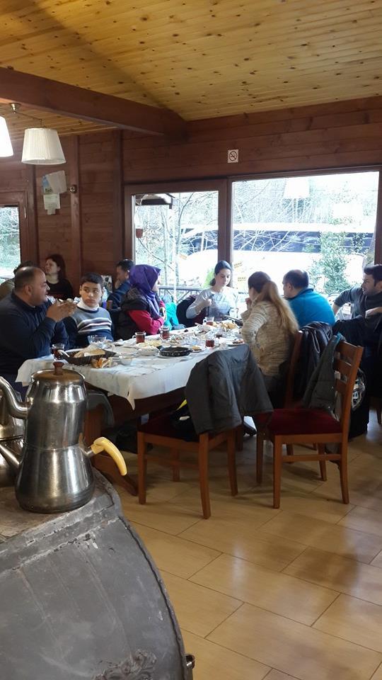 Derinırmak Gözleme ve Kahvaltı Evi Sapanca / Sakarya 0 (534) 500 99