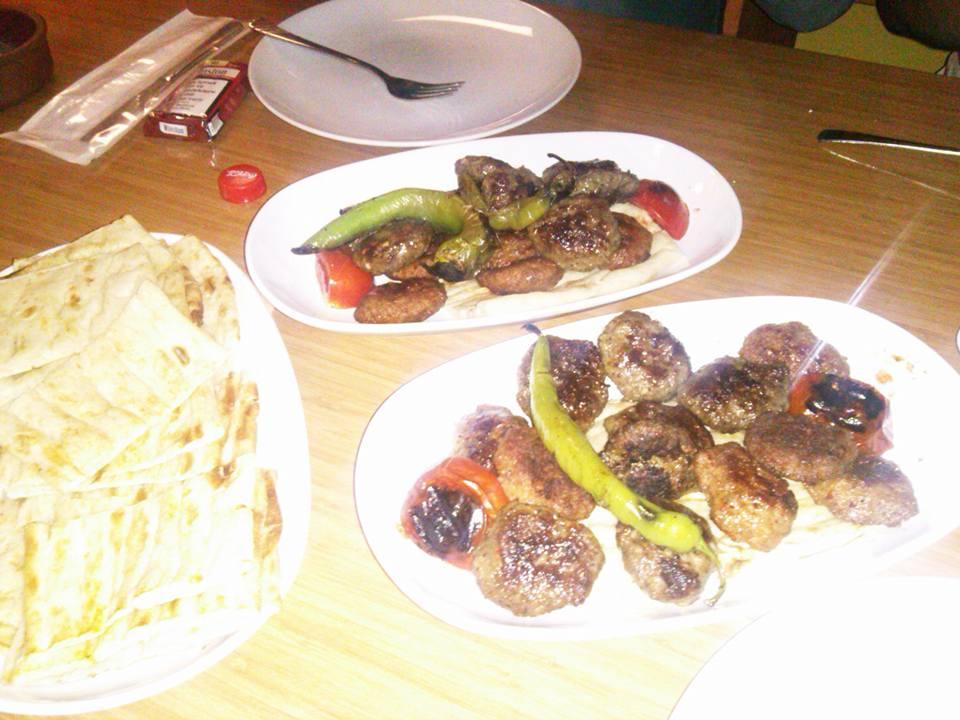 MEŞHUR KÖFTECİ DELİ MEHMET MANGAL EVİ Çorum / Merkez 0 (364) 666 18