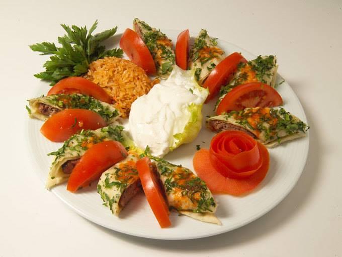 Öz Konyalım Etli Ekmek Kağıthane / İstanbul 0 (212) 240 62