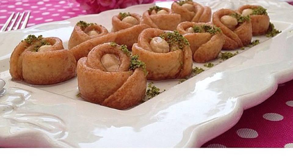 Asmalı Cafe Ev Yemekleri Üsküdar / İstanbul 0 (216) 334 77