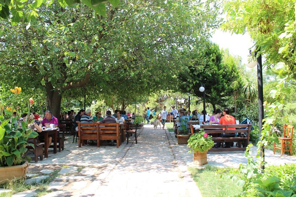 YÖRÜK AİLE EVİ Urla / İzmir 0 (232) 764 82 ** Birmilyonnokta