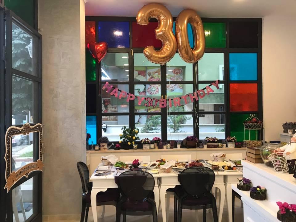 Patlıcan Cafe ve Ev Yemekleri Kadıköy / İstanbul 0 (216) 358 75