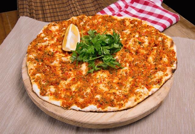 Lalezer Yemek Sanayii Kula Manisa 0 541 816 27 Birmilyonnokta