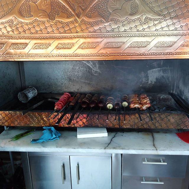 Et Che Pide Lahmacun Kebap Steak House Sultanbeyli Istanbul 0 216 592 75 Birmilyonnokta