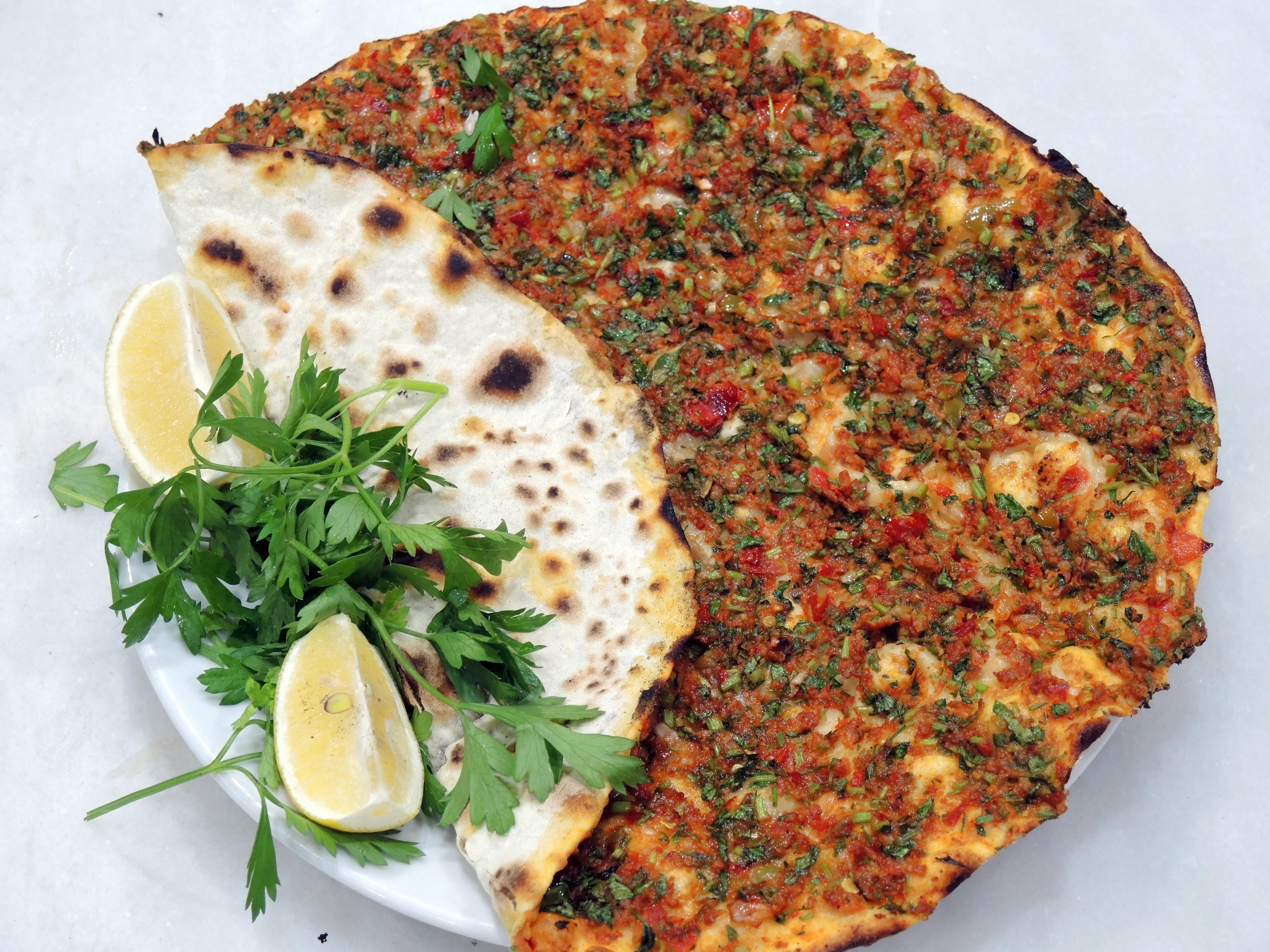 Karakuş Etli Ekmek Ve Lahmacun Meram / Konya 0 (332) 350 55