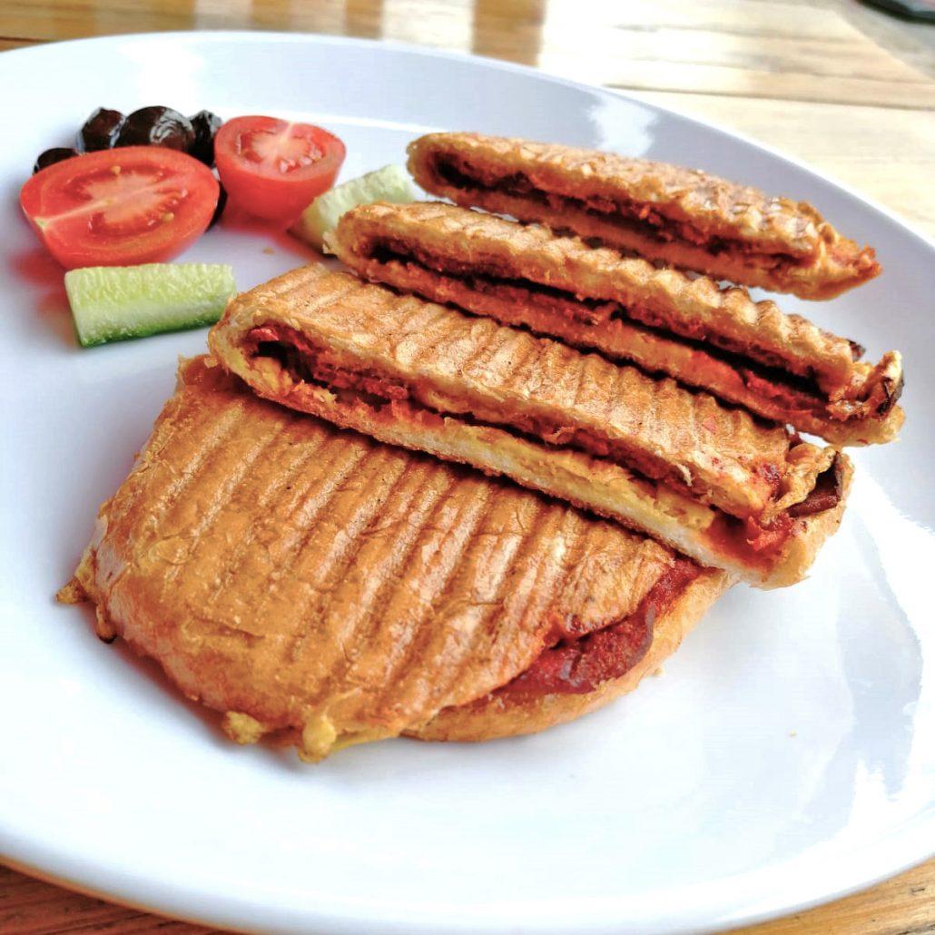 Çınar Tost Evi Muğla / Merkez 0 (252) 214 79 ** Birmilyonnokta